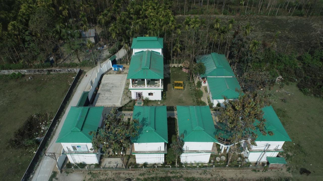 Jaldapara Forest Tourist Lodge Jftl Madari Hat Exterior photo
